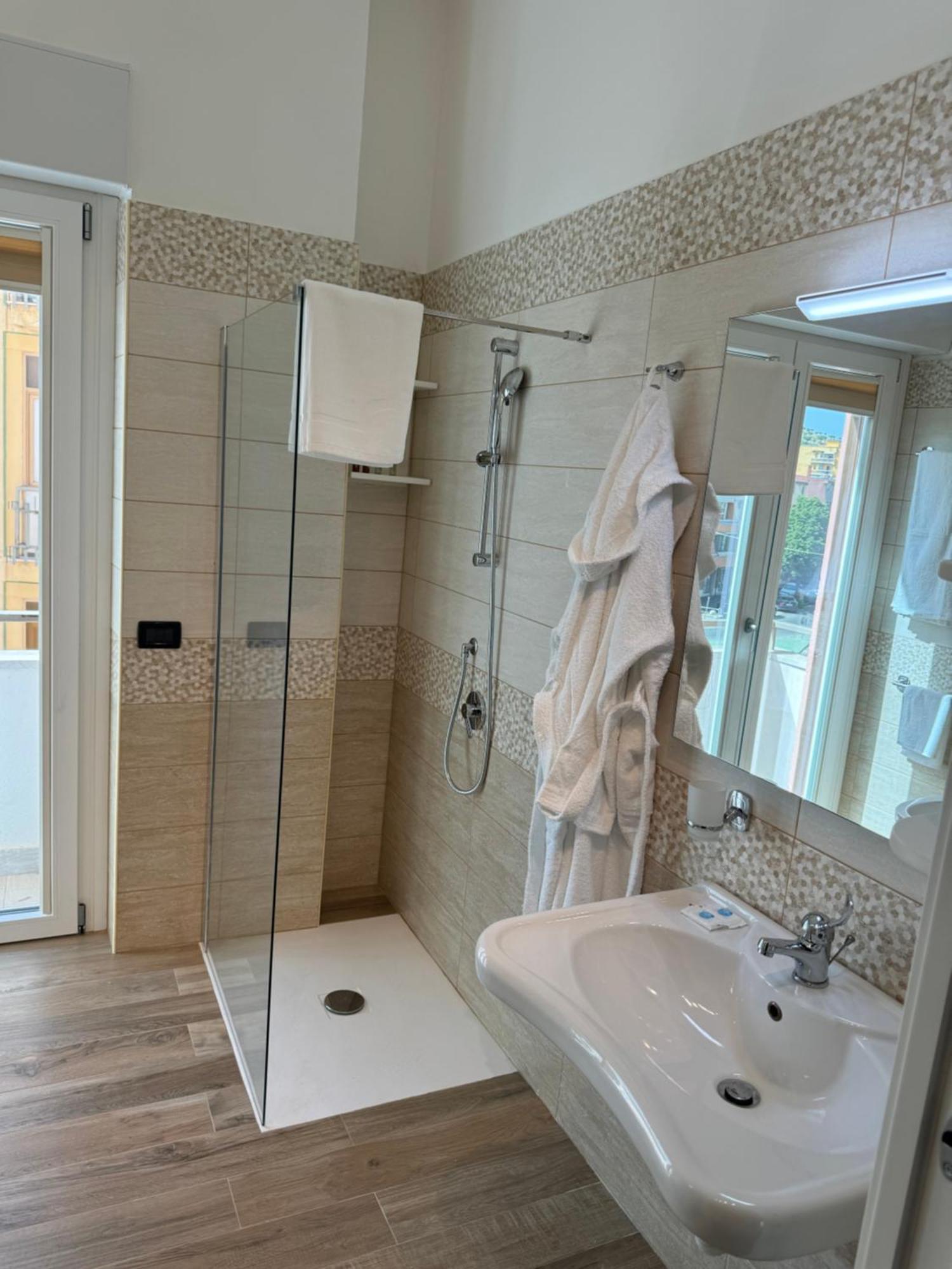 Hotel Domus Magna Grecia Catanzaro Esterno foto
